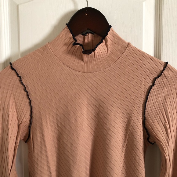 Zara Blush pink turtle neck top with black details - Picture 2 of 4